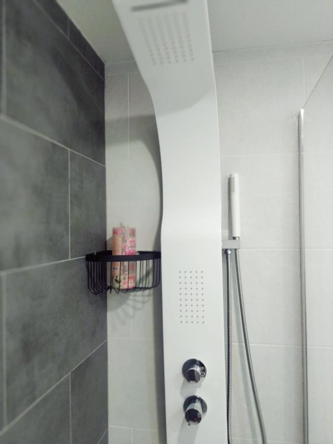 Apartamento Dinasty Емпуриабрава Екстериор снимка