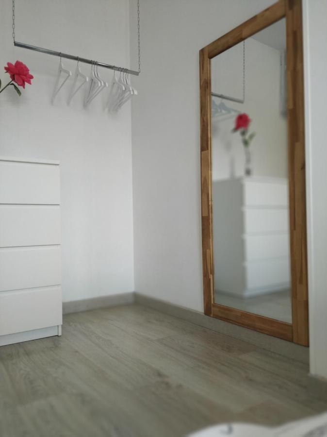 Apartamento Dinasty Емпуриабрава Екстериор снимка