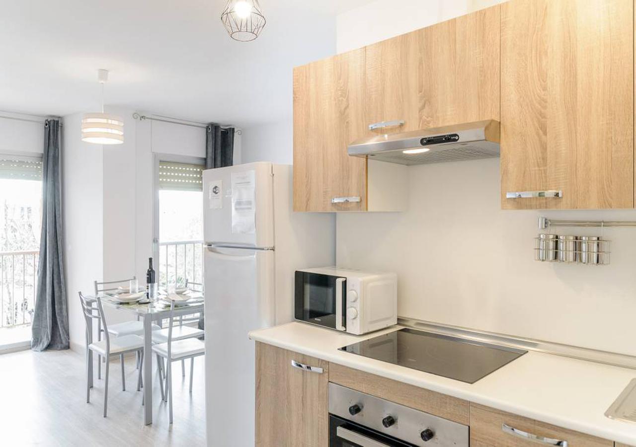 Apartamento Dinasty Емпуриабрава Екстериор снимка
